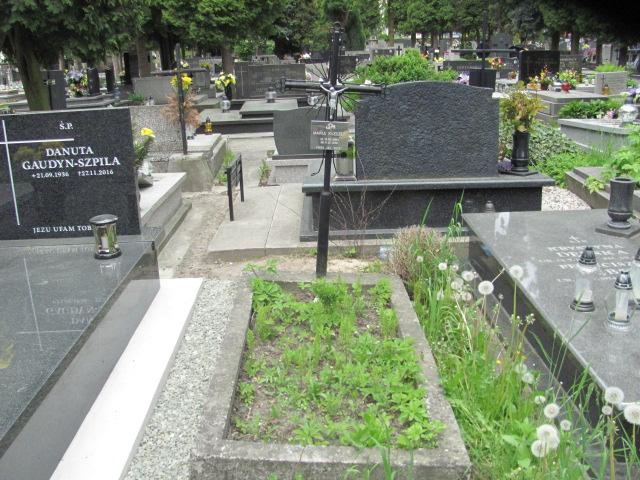 Grób Marian Podolski
