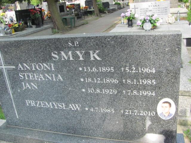 Jan Smyk 1929 Chrzanów św. Mikołaja - Grobonet - Wyszukiwarka osób pochowanych