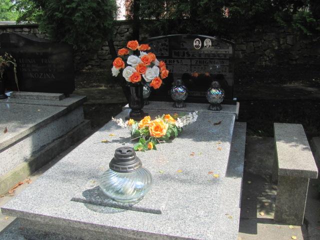 Grób Elżbieta Rużek