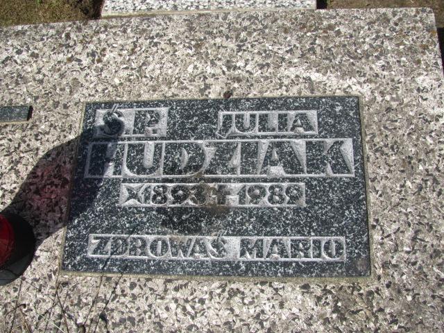 Julia Hudziak 1893 Chrzanów św. Mikołaja - Grobonet - Wyszukiwarka osób pochowanych