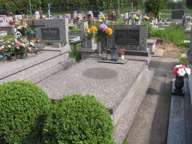 Grób Irena Białozorska