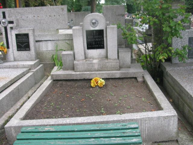 Grób Rozalia Sierpowska